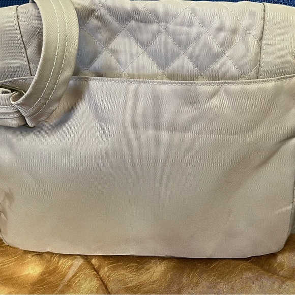 Travelon Anti-Theft Crossbody Bag Purse - Picture 2 of 15